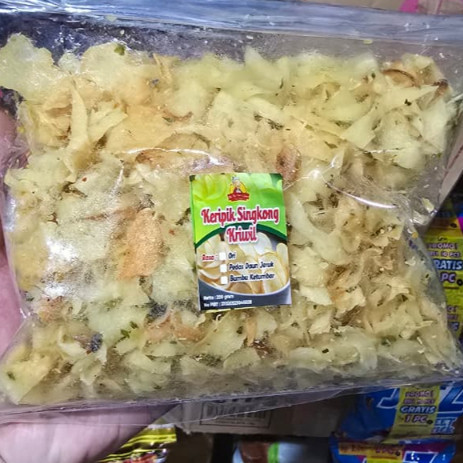 

Renyah Keripik Singkong kriwil Jadul Asin original pedas jeruk ketumbar kripik 200gr balado pedas manis cabe rujak fresh