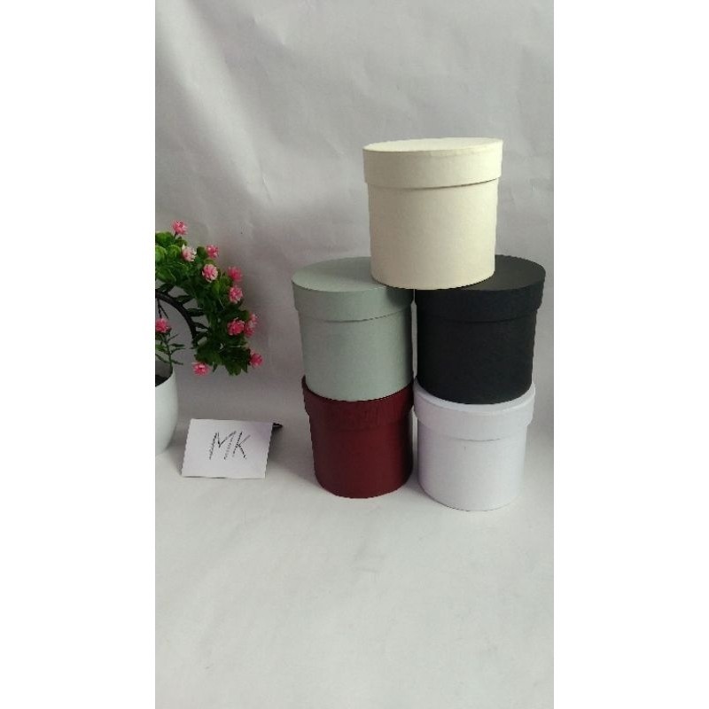 

hardbox /tabung/kotak cincin /diameter 10/box premium/box bentuk tabung MAIKA PACK