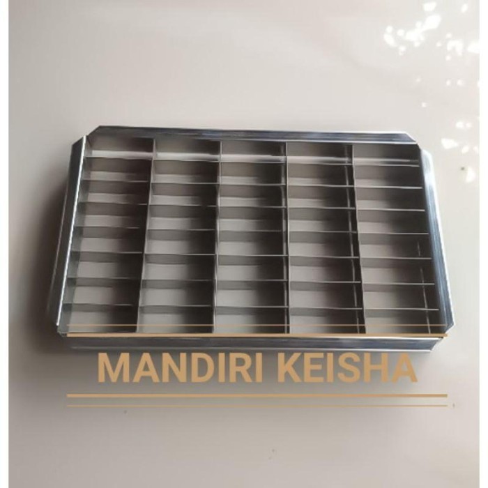 

TERJUAL CETAKAN KASTENGEL/KUE KERING BAHAN STAINLES TEBAL - SABIT, STAINLES