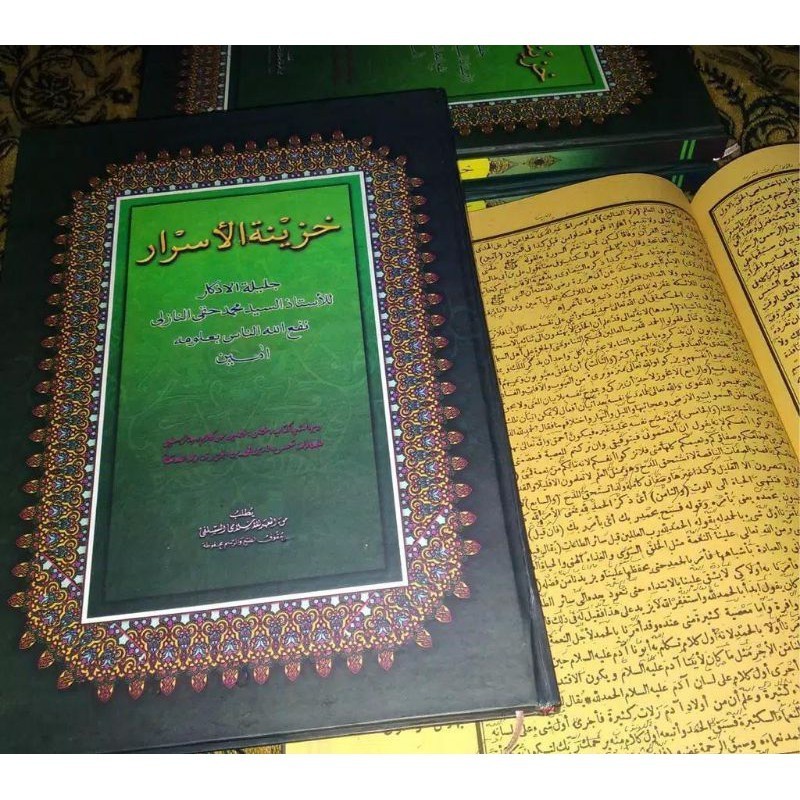 KITAB KHOZINATUL ASROR MAKNA