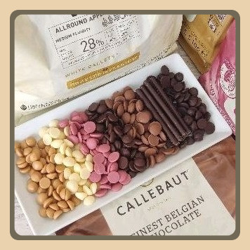 

[ KHUSUS CALLEBAUT ] choco barry callebaut 811 well bitter dark callets / milky 823 / 70,5% dark bitter callets / white gold ruby callebaut belgian chocolate