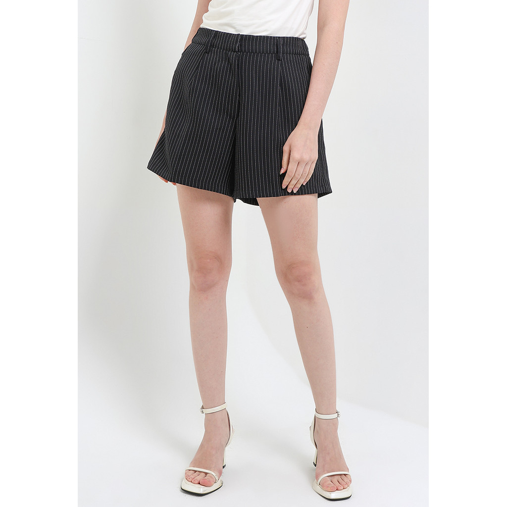 X EIGHT Liora Shorts - Celana Pendek Stripe