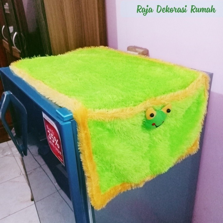 Taplak kulkas karakter / Taplak kulkas bulu karakter