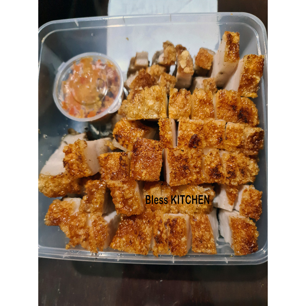 

1 kg BABI PANGGANG CRISPY / SIOBAK 1 kg / Crispy Pork Belly 1 kg / Babi Panggang GARING HOMEMADE