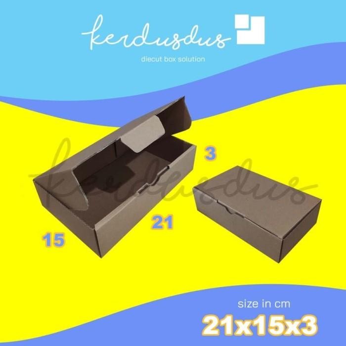 

21x15x2 cm kardus carton box diecut pizza kue packing packaging