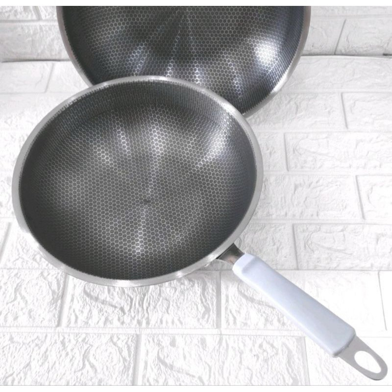 wajan penggorengan 34cm ANTI LENGKET / frying pan wajan laba penggorengan / frypan laba stainless an