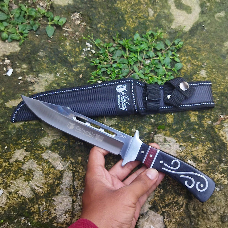 BISA COD Pisau Survival Columbia SA21