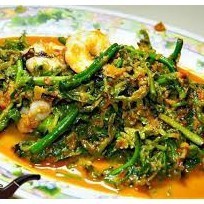 

daun singkong segar/250 gram