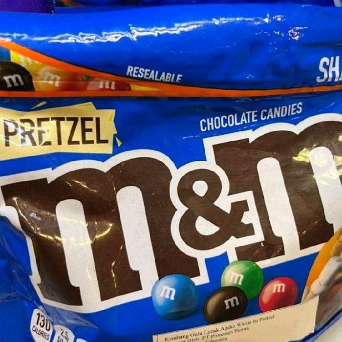 

M&M's Chocolate Candies Sharing Size Coklat Isi Pretzel Import 8oz