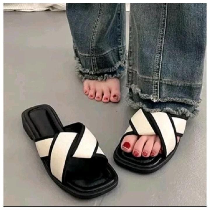 sandal teplek wanita - sandal teplek wanita import kekinian - sandal teplek wanita terbaru - sandal 