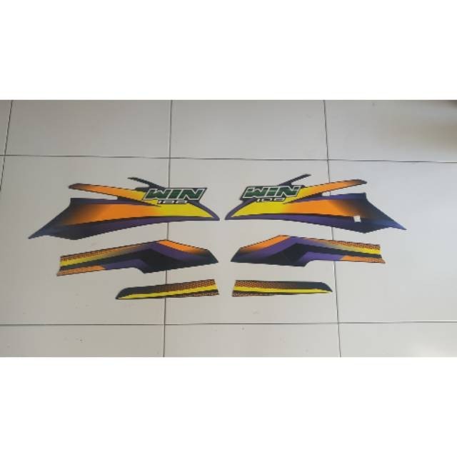 cod Sticker / striping body honda win 2003-2004 aksesoris motor japstle standard custom