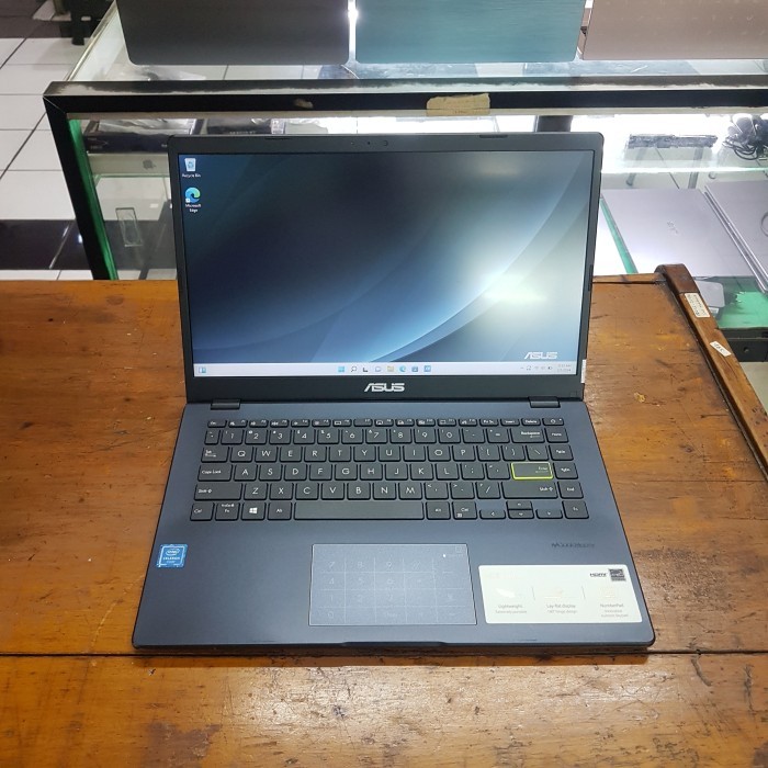 Asus VivoBook E410MA Celeron N4020 RAM 4GB SSD 128GB 14 inch