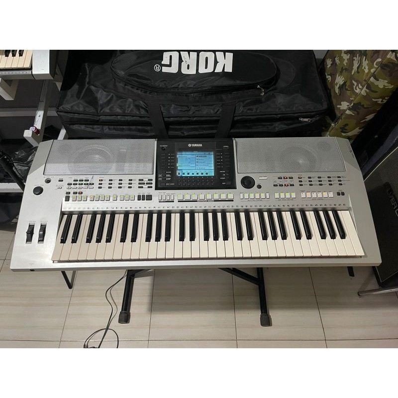 KEYBOARD YAMAHA PSR S900