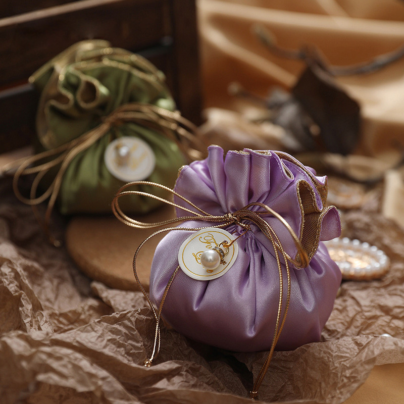 

20 Pcs/Lot Exquisite Double-Sided Two-Color Silk Flower Bud Shape Small Gift Bag Wedding/Festival Gift Packaging Bag