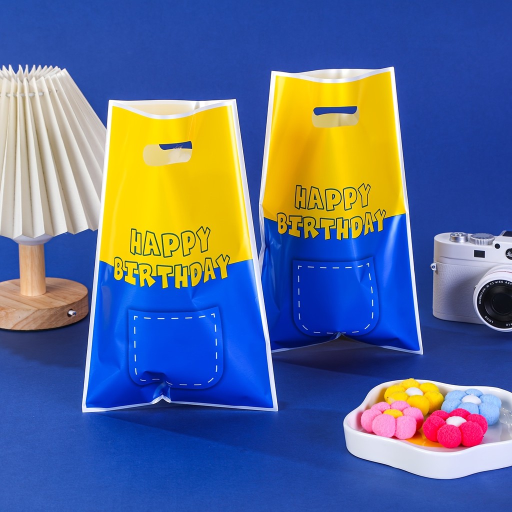 

20/40/80pcs Minions Gift Bag Happy Birthday Candy Bag Festival Party Supplies Disposable Cartoon Pattern Gift Box Handbag