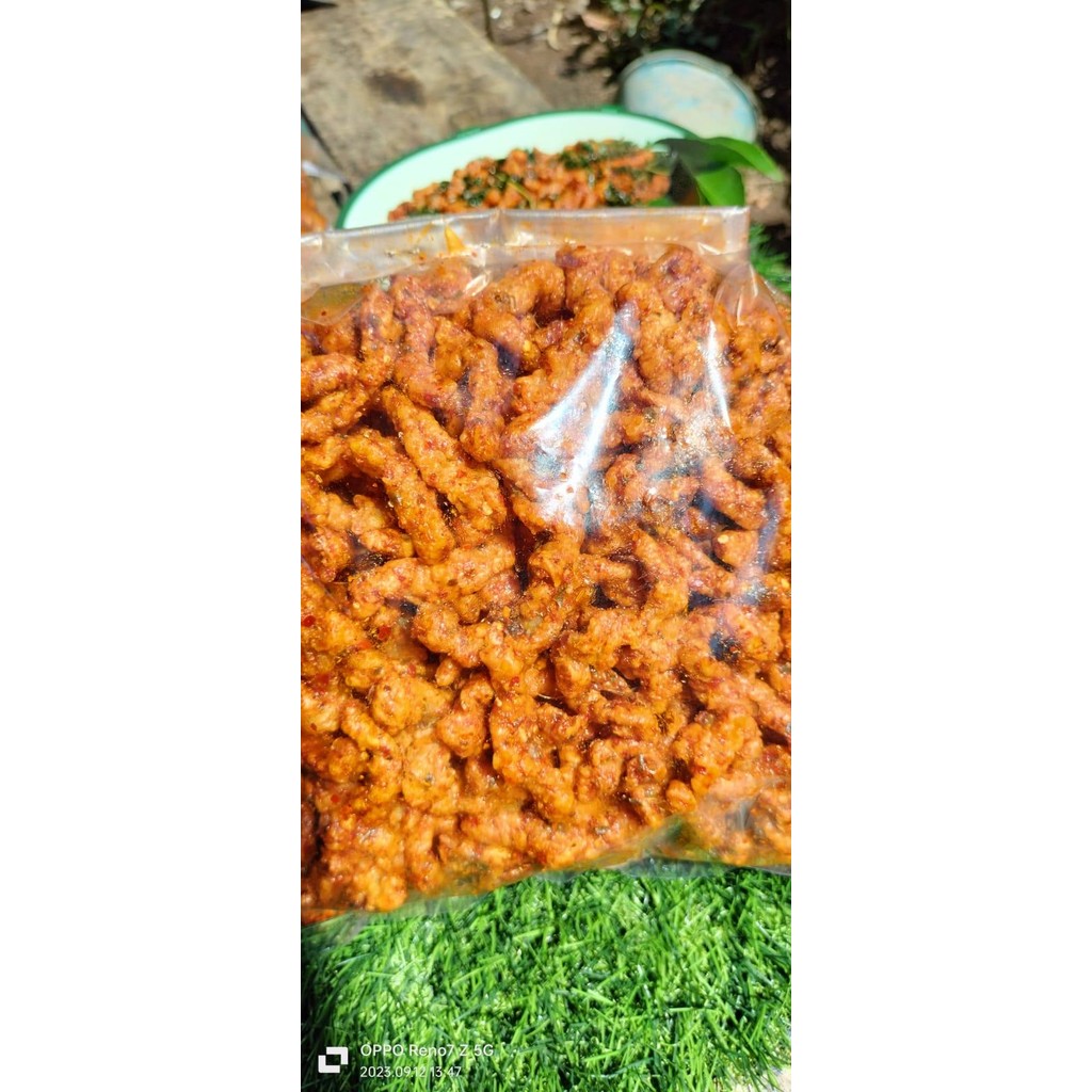 

Usus ayam crispy pedas daun jeruk 1kg Food Snacks - usus 1kg Terlaris