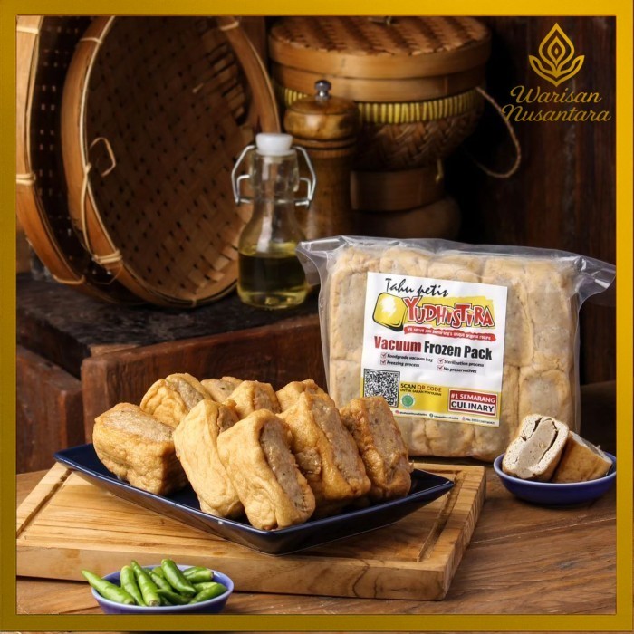 

Tahu Baxo, Tahu Petis, Lumpia, dan Tahu Walik merk Yudhistira