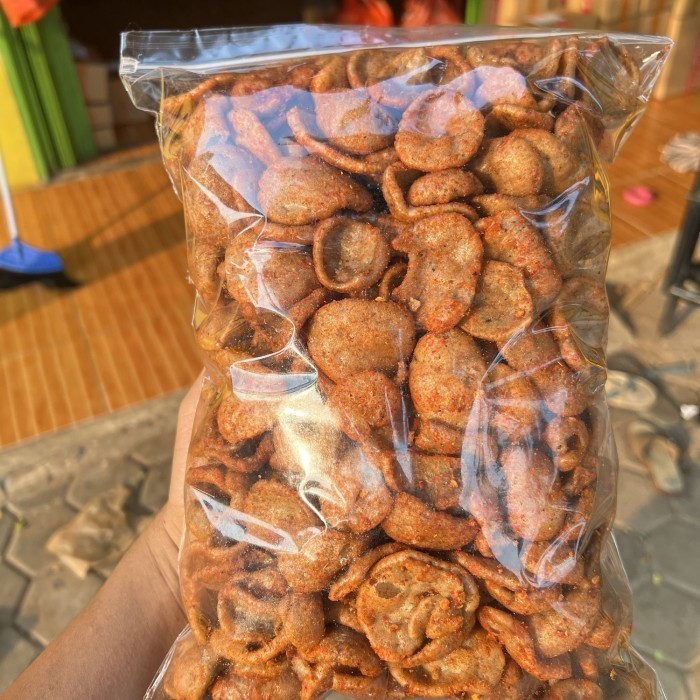 

HEMAT! Krupuk jengkol Hah pedas 500 gram