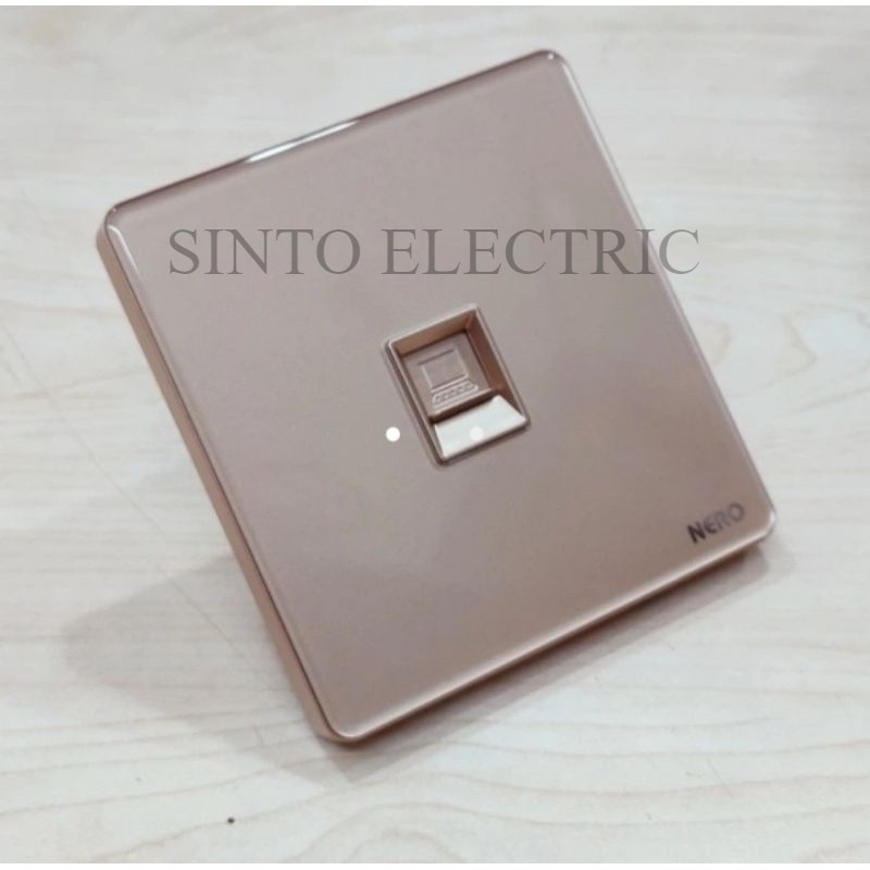 NERO Preciosa Gold Outlet Data Cat6