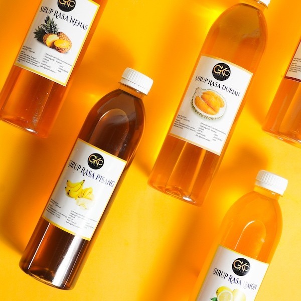 

GKC Heritage Sirup Cair Konsentrat Minuman Semua Varian - HALAL - 640 ML All Variant Syrup