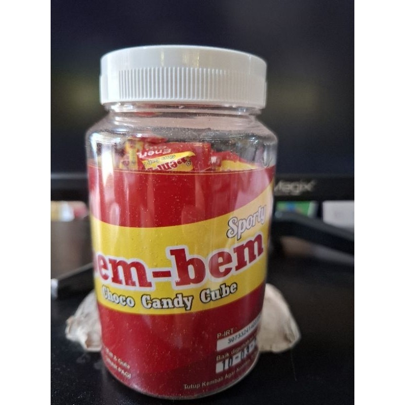 

BEM BEM COKLAT CUBE 1 TOPLES ISI 60 PCS