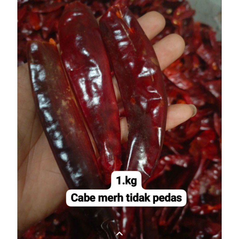 

ready kemasn ( 1.kg ) CABE MERAH BESAR KERING TIDAK PEDAS COCOK UNTUK BUMBU MERAH