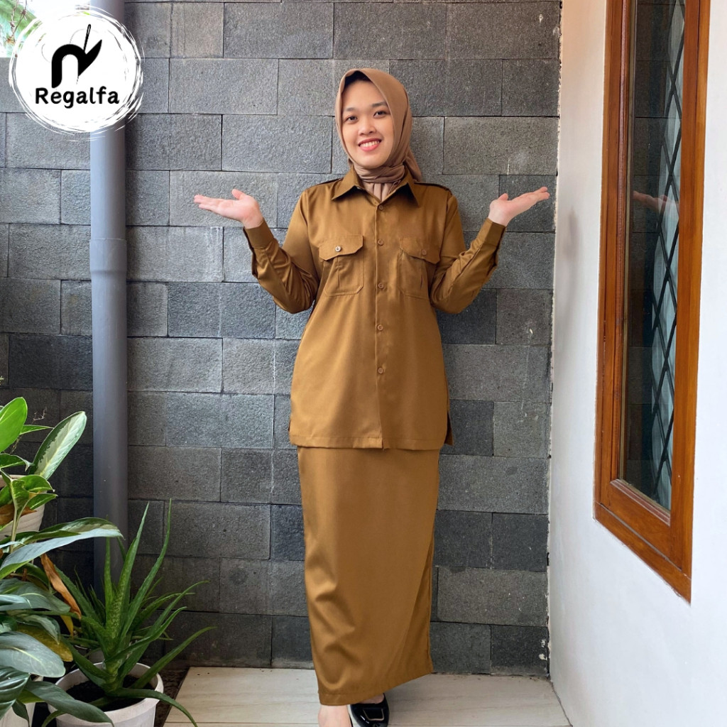 Setelan Baju Kemeja Pemda Dinas PDH PNS Wanita Model Saku Dada Warna Khaki Tua Terpopuler