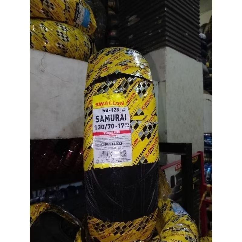 BAN LUAR MOTOR SWALLOW 130/70/17 SB128
