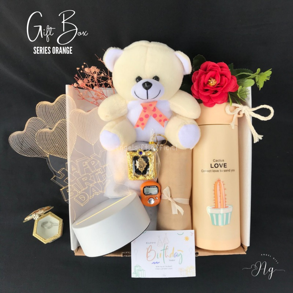 

Series Kado Cewe Muslim Hampers Hijab Bella Square Gift Box Tumbler Lampu Akrilik Led Hadiah Ulang Tahun Anniversary Wedding Birthday Valentine Graduation Sempro Wisuda