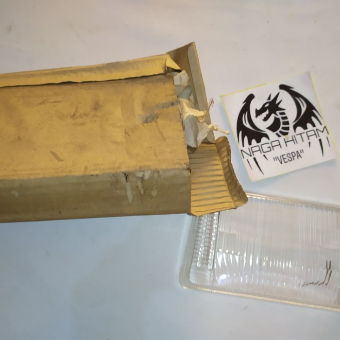 kaca Lampu Depan Honda C700 Nos