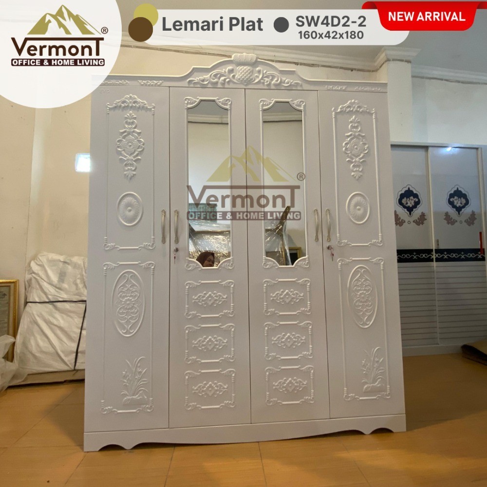 Lemari Plat 4 Pintu SW4D2-2