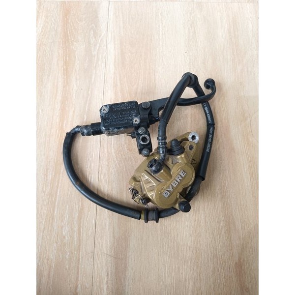 Master Kaliper Rem Depan Bajaj pulsar Ns200 Original Master rem depan / Kaliper Rem Depan / pengerem
