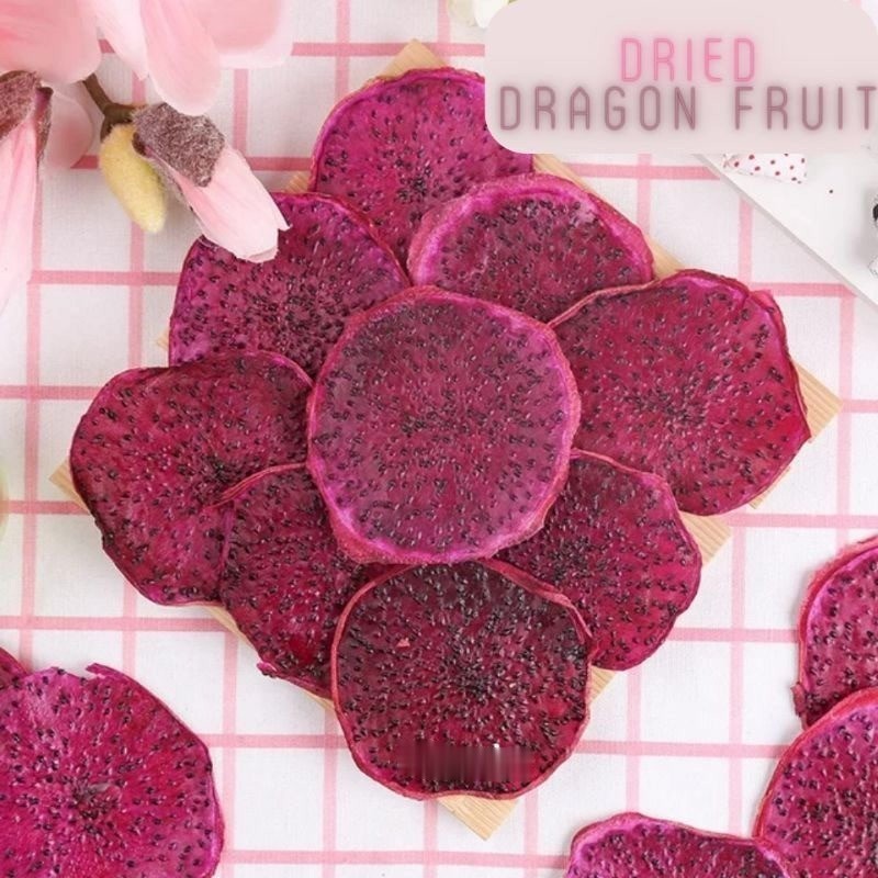 

Dried dragon fruit / buah naga kering iris/dehydrated ( tidak kriuk/bukan kripik)