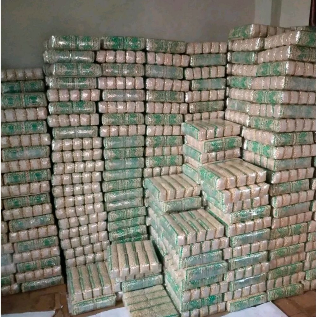 

Kacang Kupas Asli Tuban Biji Besar 250gr