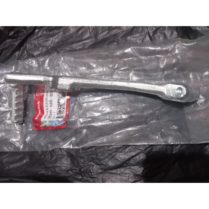 SELAHAN ENGKOLAN VARIO 125 KZR