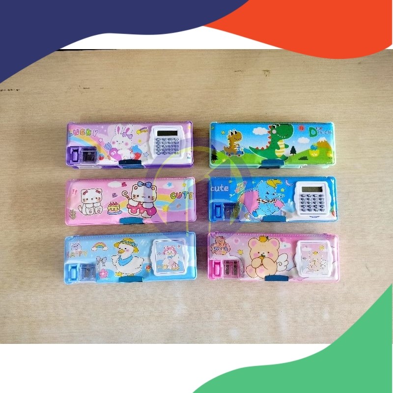 

(Pcs) Kotak Pensil Anak Magnet & Kalkulator Karakter P-1108 (Min. Order 6 Pcs)