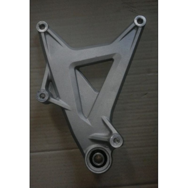swing arm dudukan knalpot vario 125 150 new original copotan motor