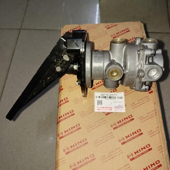 FOOD BRAKE HINO RK8 S4716-03171 ASLI HINO GENUINE PART BEST
