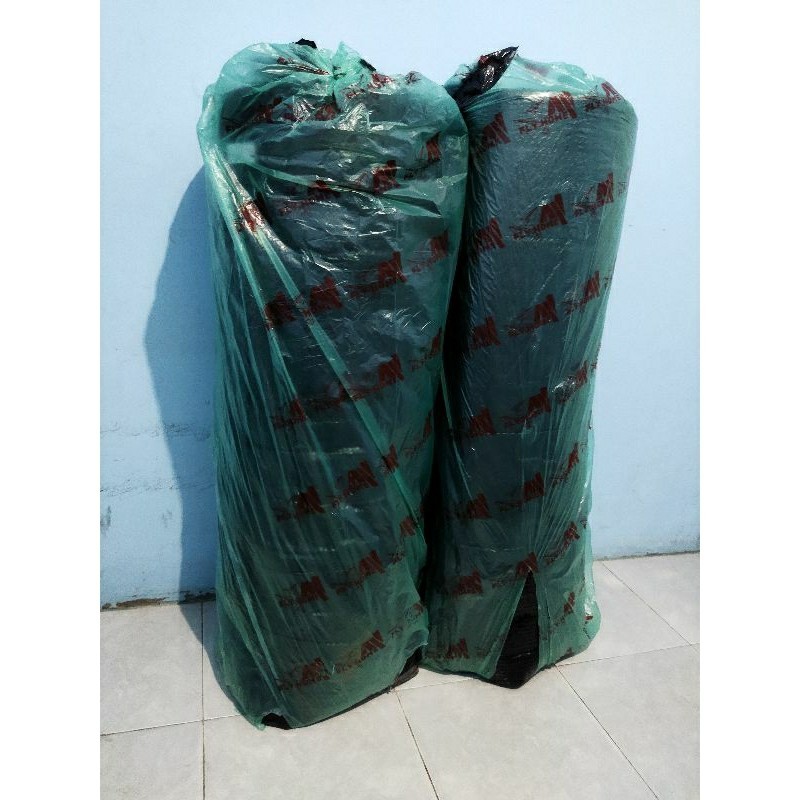 

READY PEKANBARU!! BUBBLE WRAP FULL (125CM X 50 METER) FLY HOME BUBBLE WRAP HITAM LEBIH TEBAL