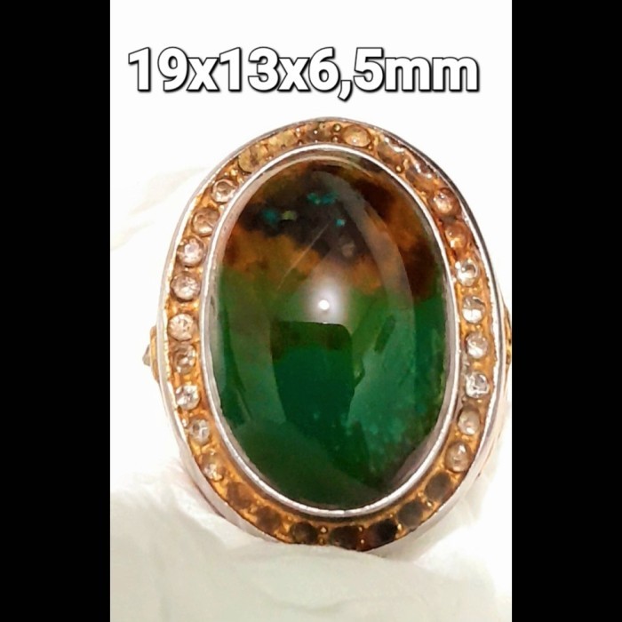 Pirus Hubei hijau dark green