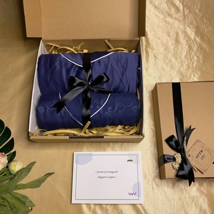 

[ HAMPERS PIYAMA COUPLE ] KADO PERNIKAHAN HADIAH WEDDING HAMPERS ANNIV - navy
