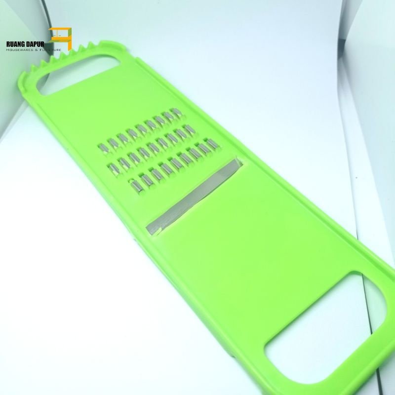 Parutan Kentang Wortel Singkong Serut Multifungsi Ukuran sedang