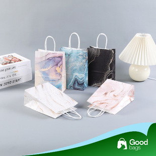 

Paper Bag Kraft / Paper bag Ultah / Paper Bag Marmer / Tas Kado Ultah / Goodiebag Ultah / Paper Bag Motif I AK02B3-AK03B3