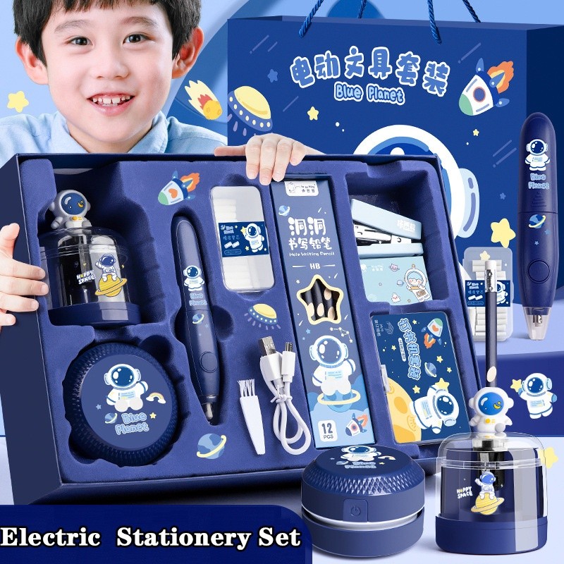 

JAMIN MURAH !!!12 IN 1 Set Alat Tulis Listrik Rautan Penghapus Vacuum Pensil Anak Alat Perkakas Belajar Electric Stationery Set-Hadiah Sekolah Anak(BISA LANGSUNG ORDER)