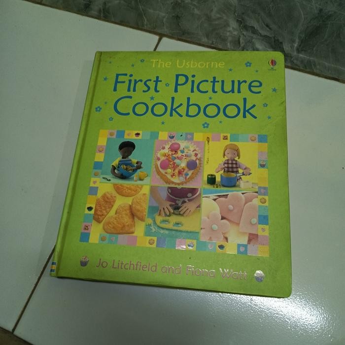 First Picture Cookbook-The Usborne-i2