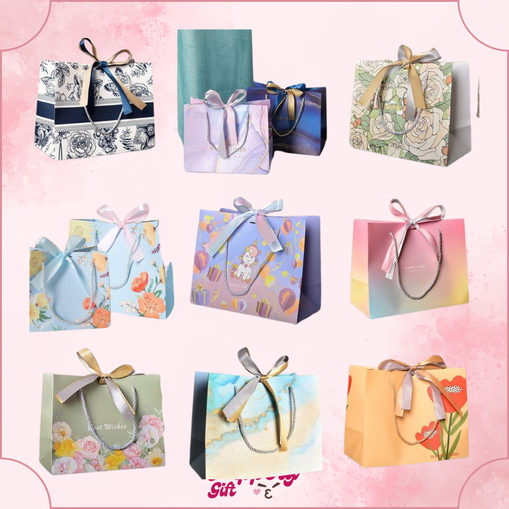 

Paper bag premium kado / Paper bag ultah tas kado / Paperbag lucu/Goodie bag/Paperbag sanrio- SE0637