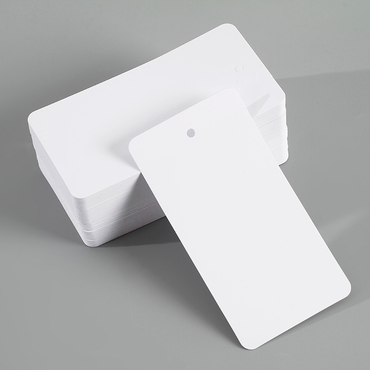 

50pcs 4Size Round Square thickening PVC chromatic Hang tag Clothing Shoe bag label Gift Hang tag gift tag 5x5 cm 5x9cm