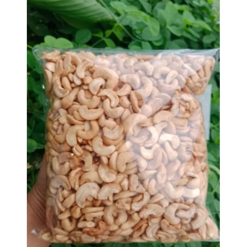 

kacang Mede patahan 500 gram matang