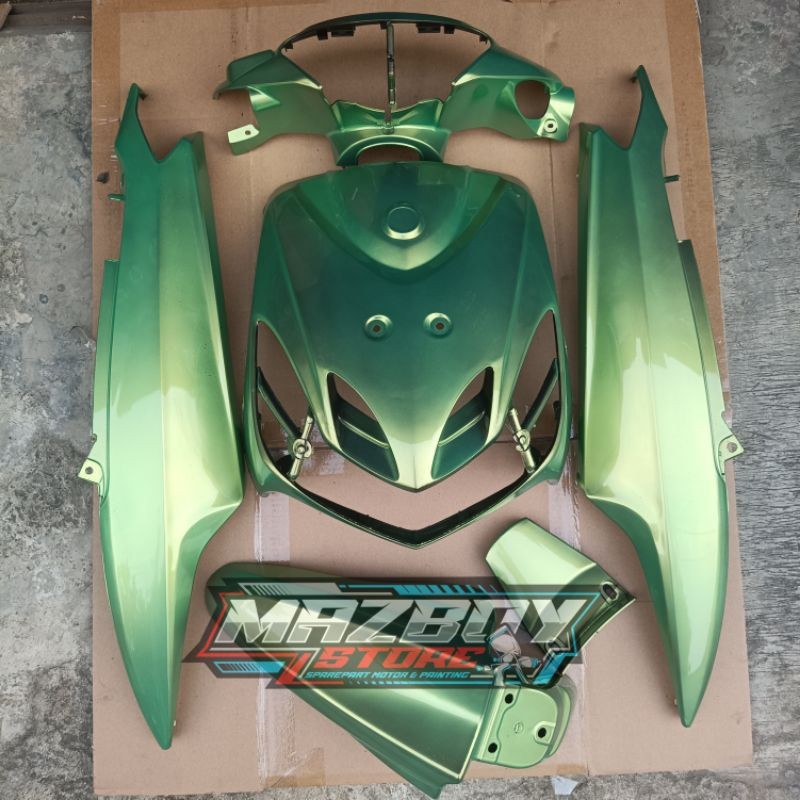Cover full body halus yamaha mio smile / mio sporty warna alien green - fullset body halus mio warna