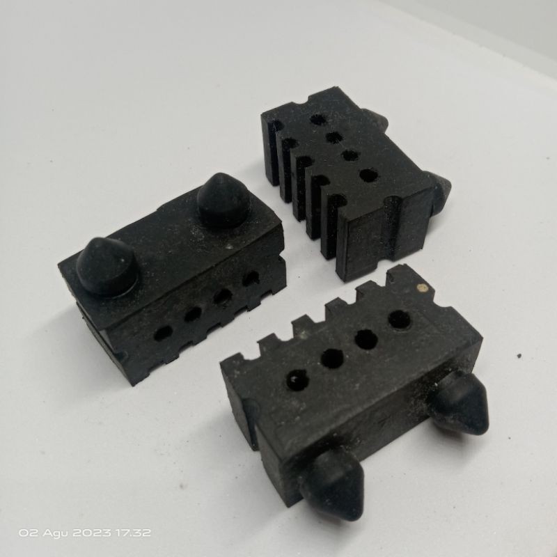 karet Ganjal jok suzuki satria fu smash Shogun skywape karet bantalan JOK motor